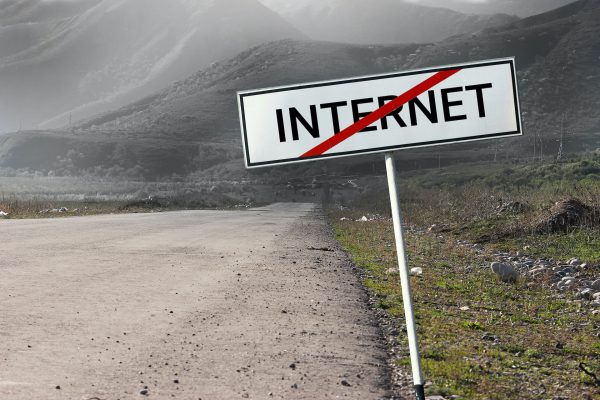No,Internet,Connection,Concept.,Road,And,Road,Sign,Crossed,Out