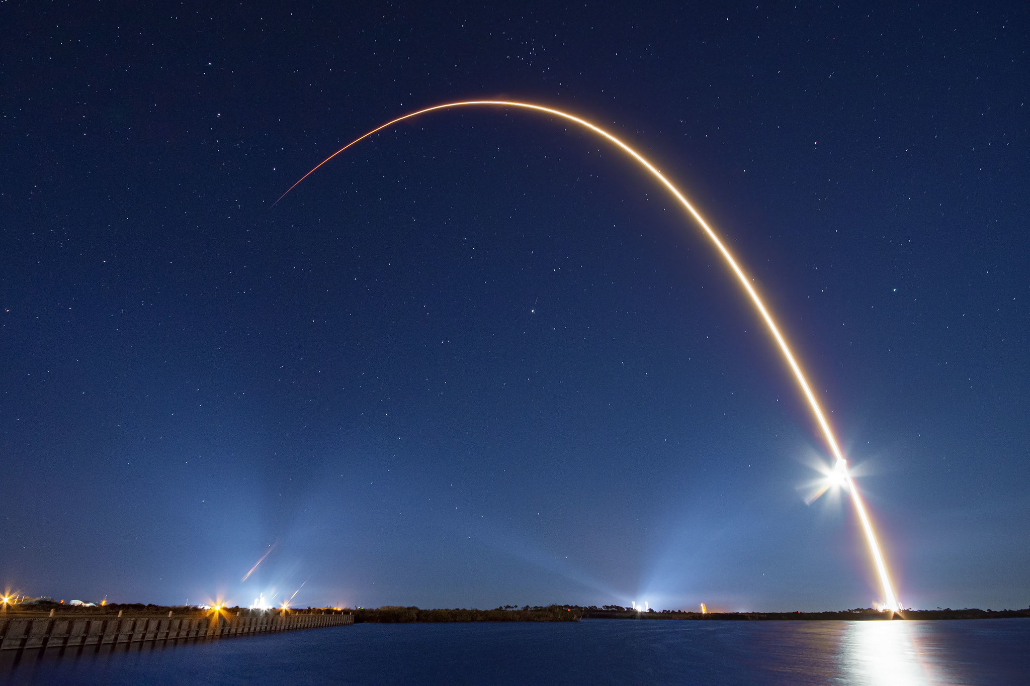 Amazon está pronta para lançar satélites para serviço de internet