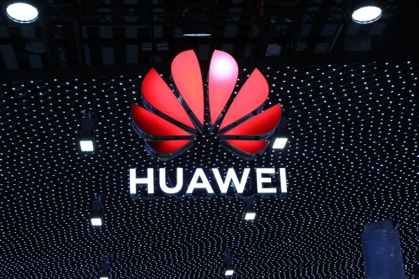 Huawei enfrenta novamente os EUA