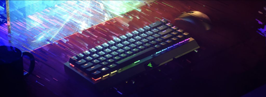 Razer anuncia novo teclado gamer mecânico compacto sem fio