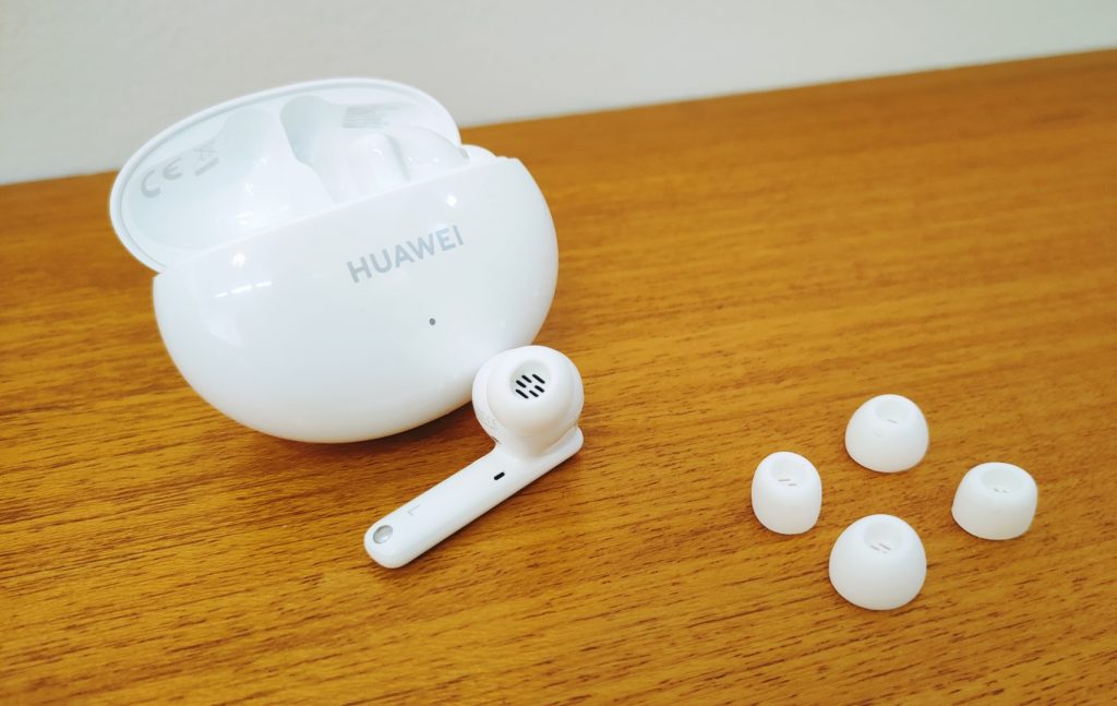 Huawei Free Buds 4i - caixinha carregadora e borrachas