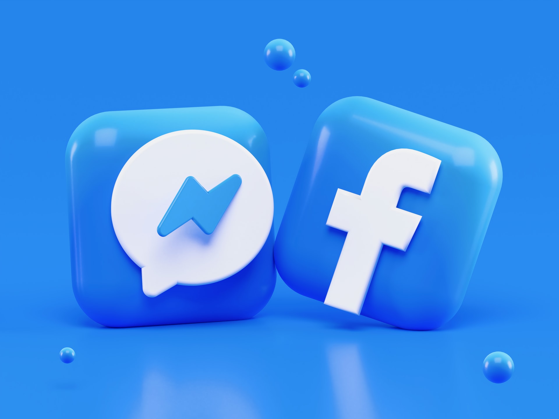 App do Facebook deve "roubar" ligações e videochamadas do Messenger