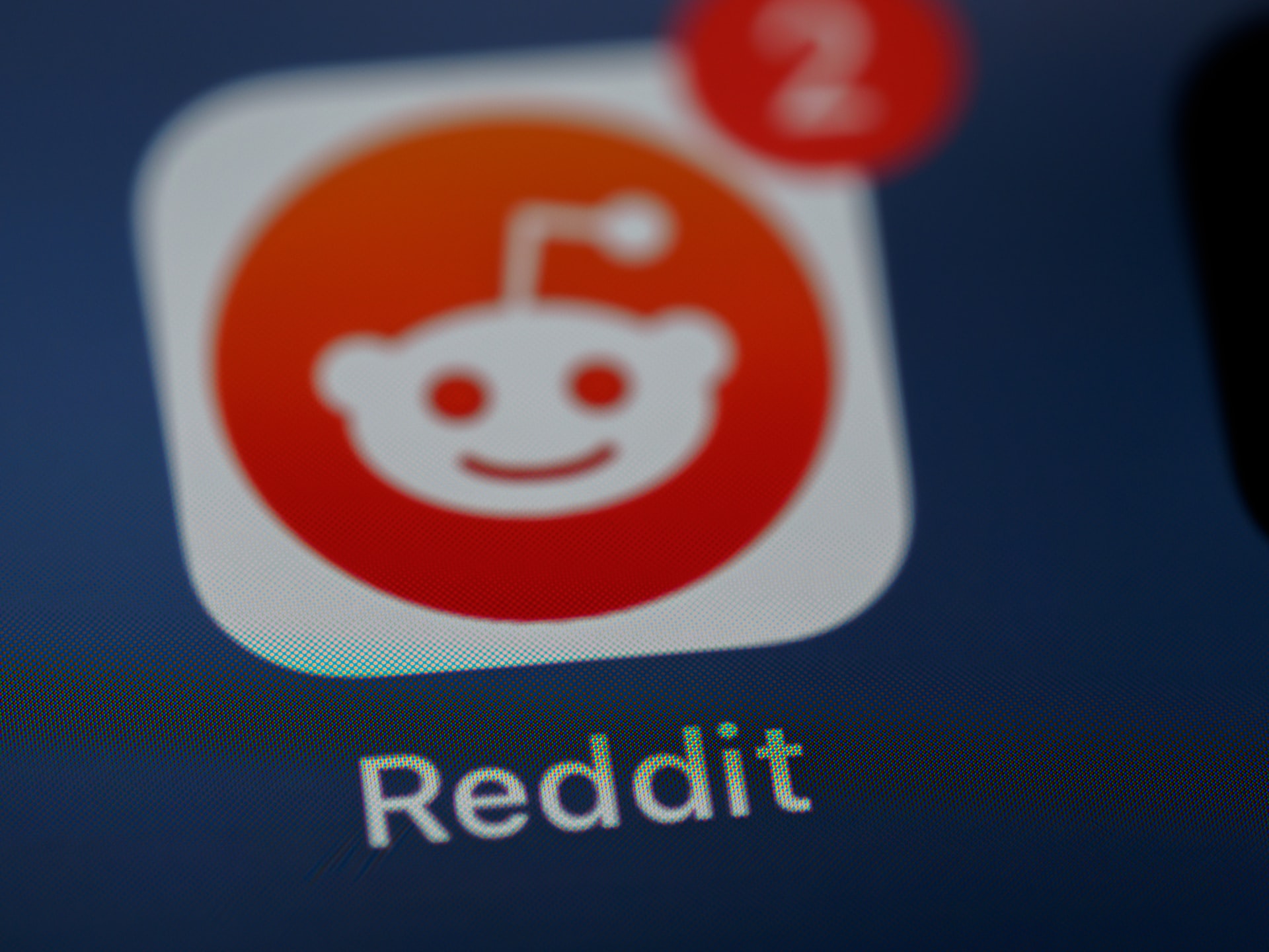 Reddit aposta em vídeos à la TikTok em seu aplicativo mobile