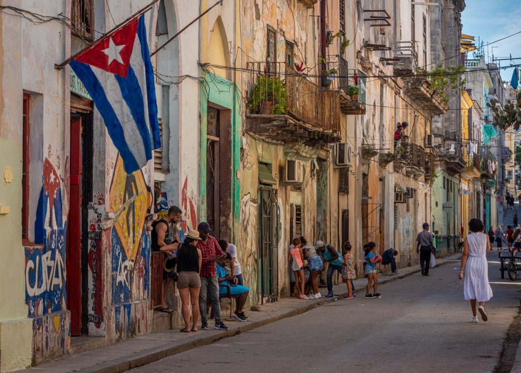 Criptomoedas vão para Cuba: país vai autorizar uso de moedas digitais
