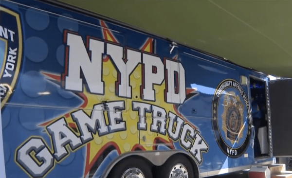 Game Truck da polícia de Nova York