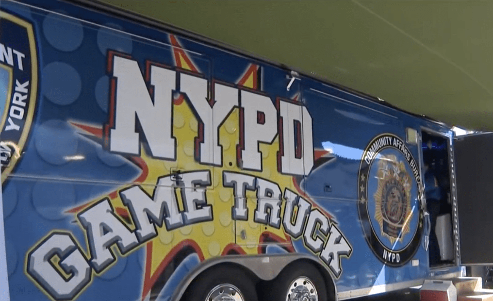 Game Truck da polícia de Nova York