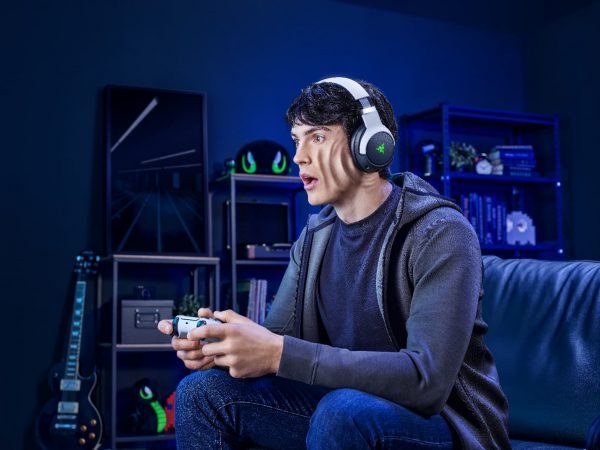 Razer anuncia novos headsets Kaira e base de recarga para o PlayStation 5