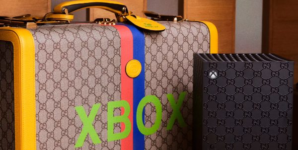 Xbox Series X de luxo da Gucci