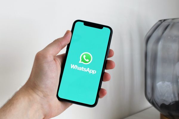 WhatsApp aberto em smartphone
