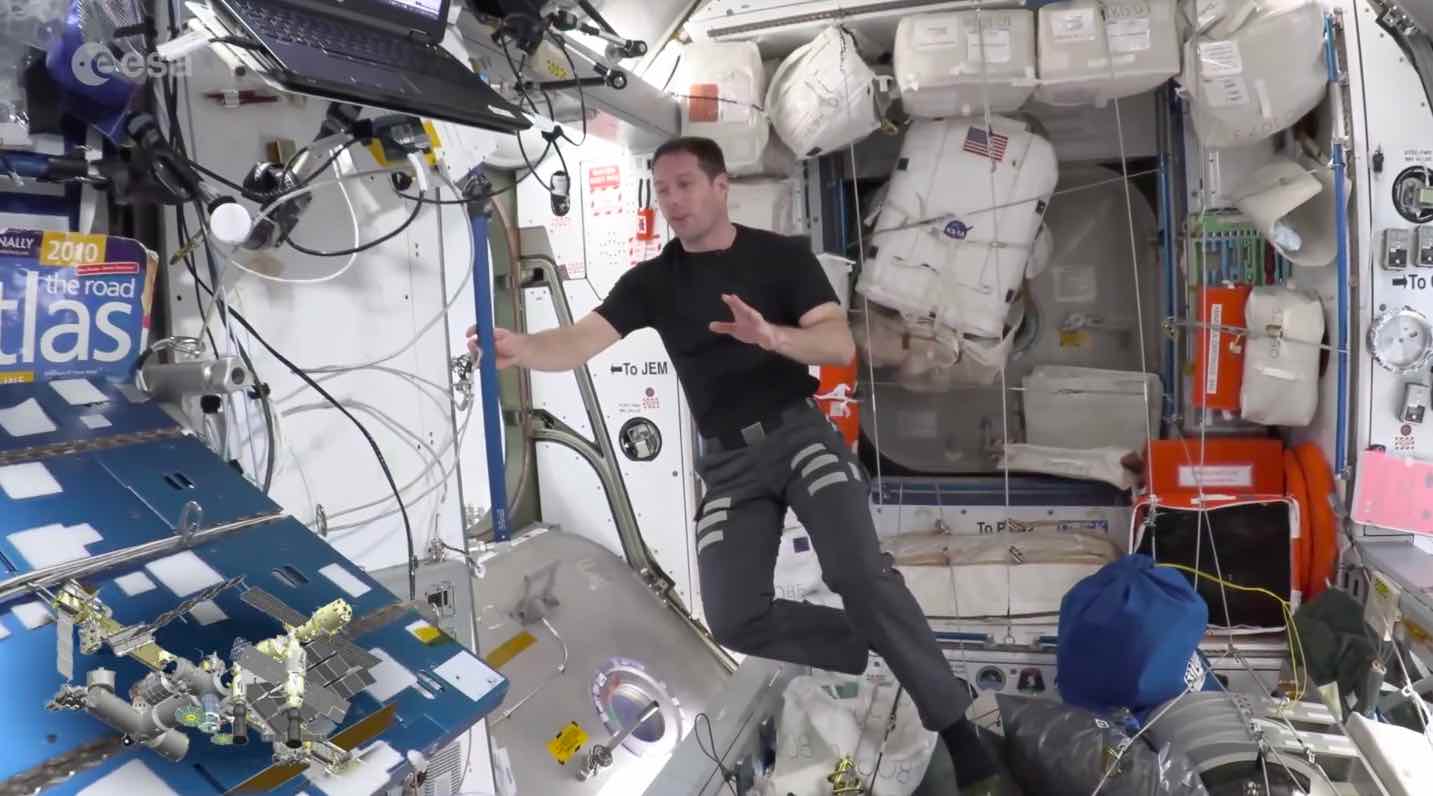 Tour pela Estação Espacial Internacional