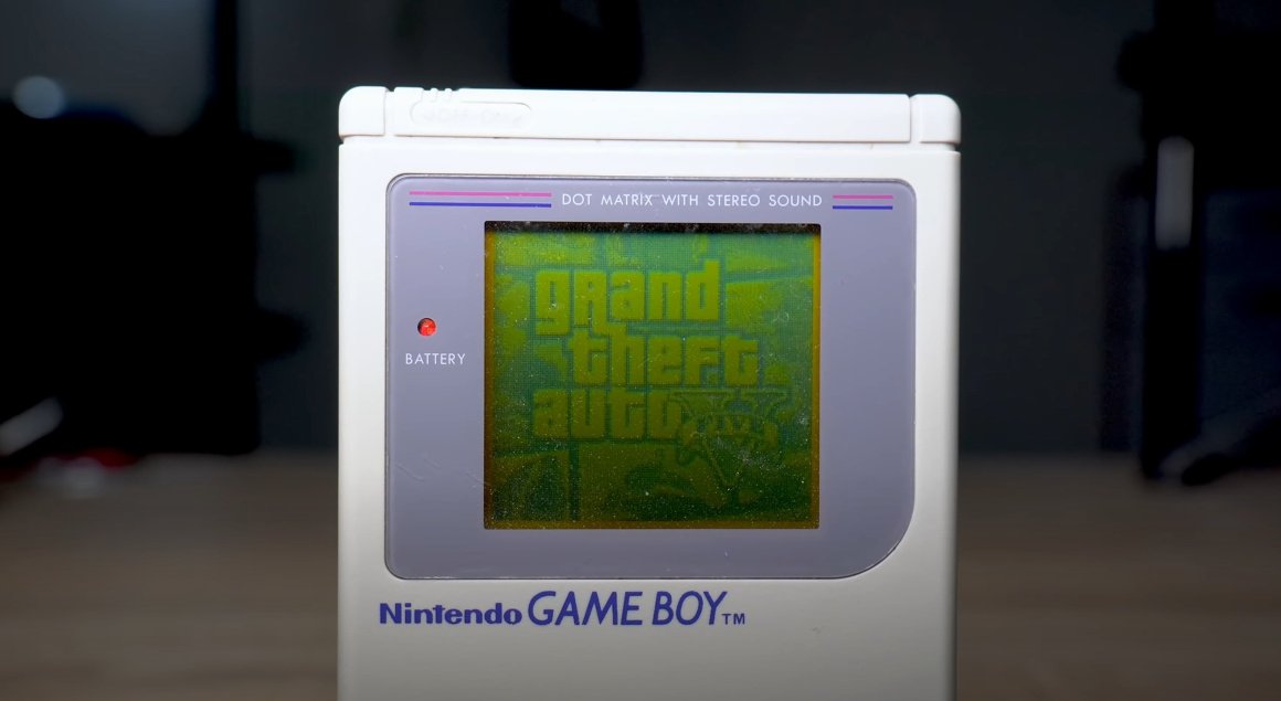 GTA V roda via streaming no Game Boy