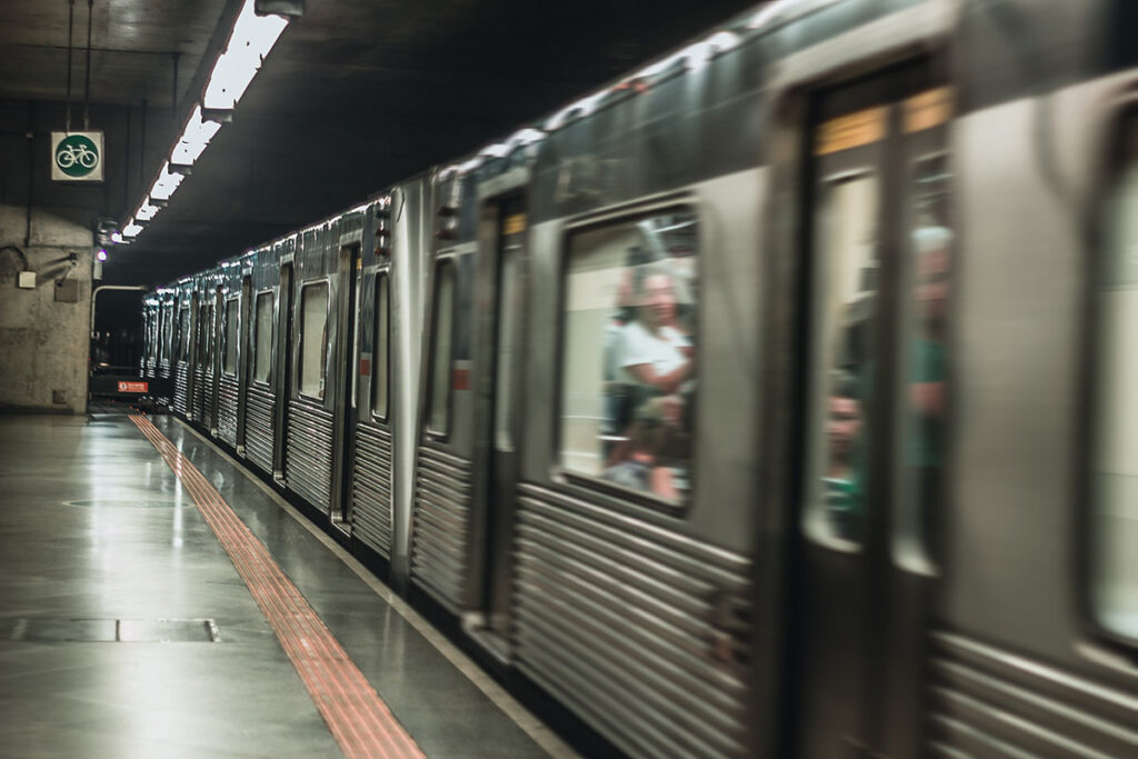 Sistema de reconhecimento facial do Metrô de São Paulo é suspenso pela justiça