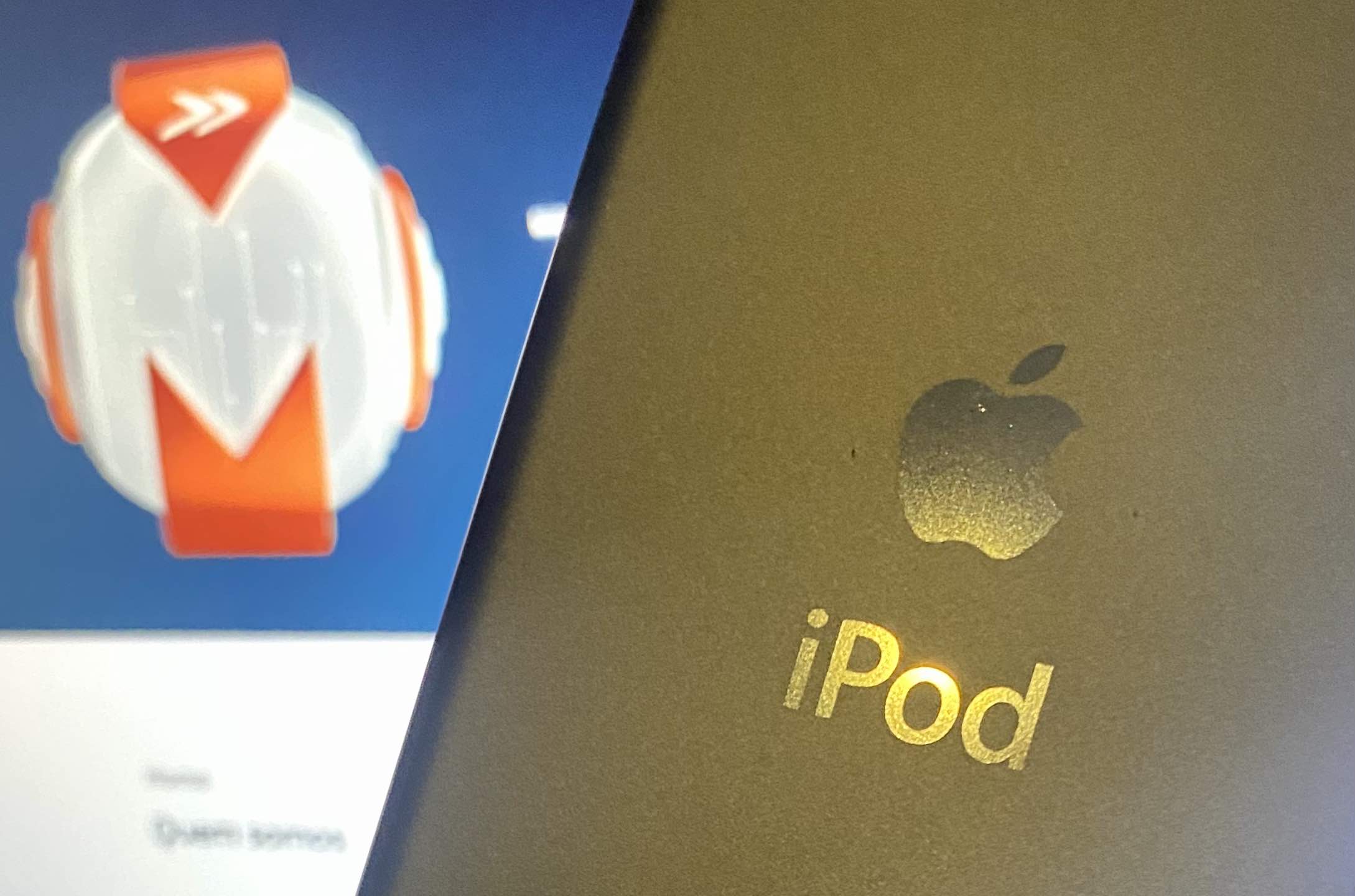 TecMasters + Apple iPod