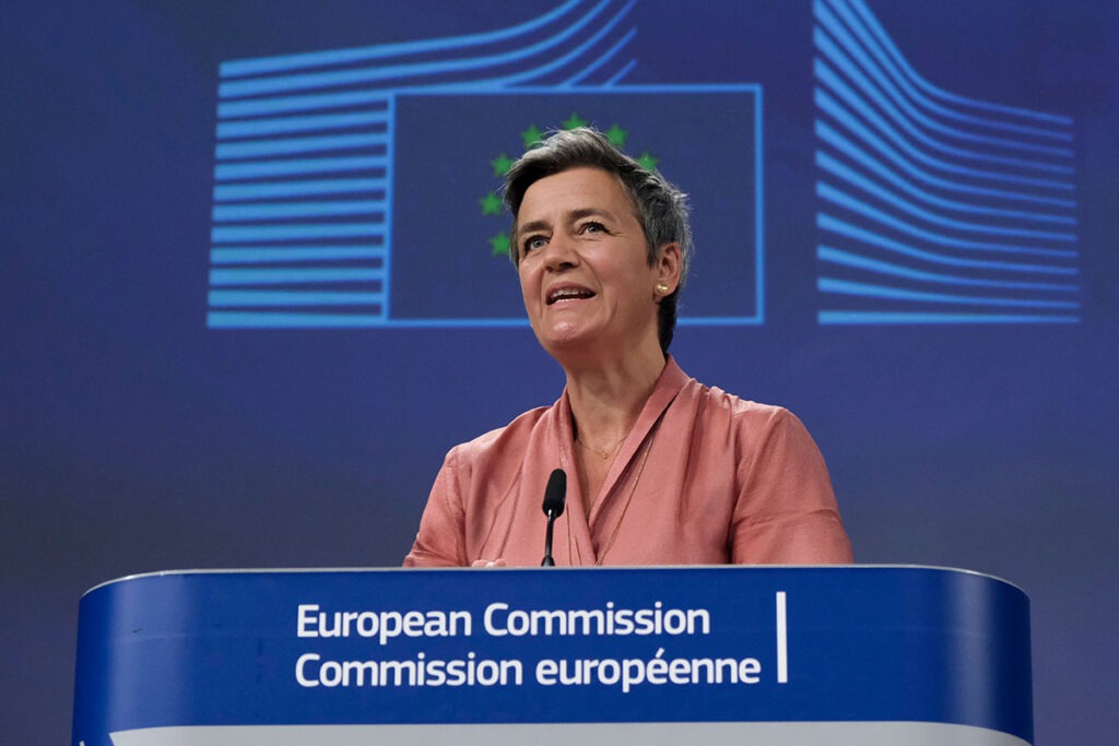 Chefe antitruste da UE pede apoio na abordagem global à Big Tech