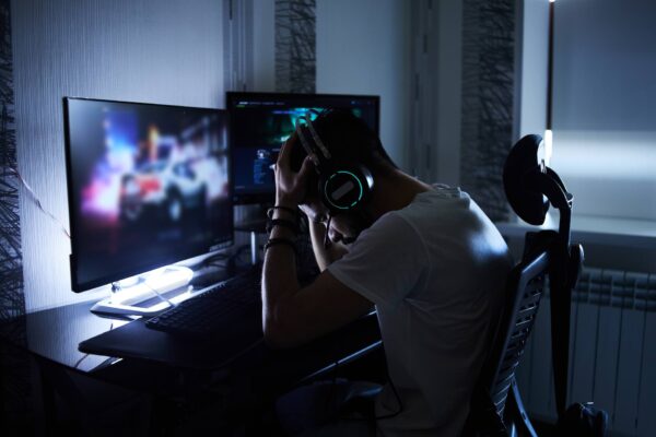 Ataques hackers a gamers brasileiros
