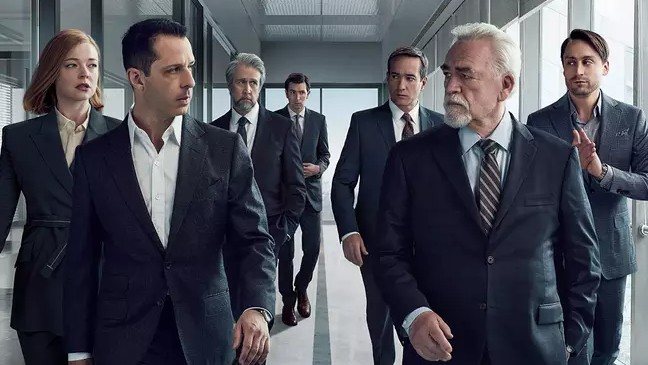 Poster de lançamento da temporada de Succession, série da HBO Max: na imagem há todos os atores que interpretam a família Roy