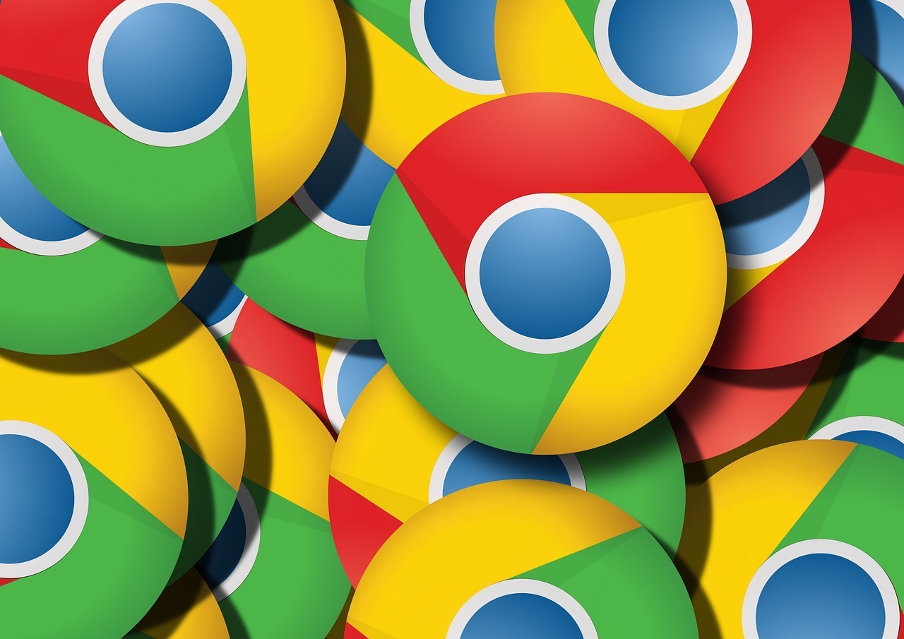 Imagem mostra o logotipo do Google Chrome repetido várias vezes