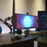 Usuário do Reddit exibe 'mesa gamer' digna de uma exposição de museu