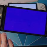 Youtuber mostra efeitos de manter Nintendo Switch OLED ligado por mais de 9.800 horas