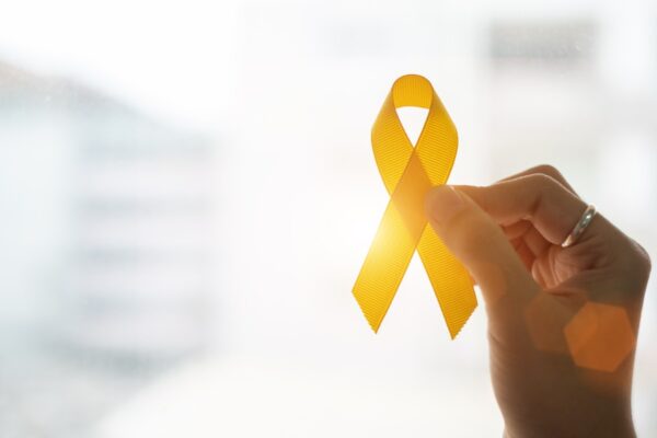 Imagem mostra o laço amarelo, símbolo da prevenção ao suicídio