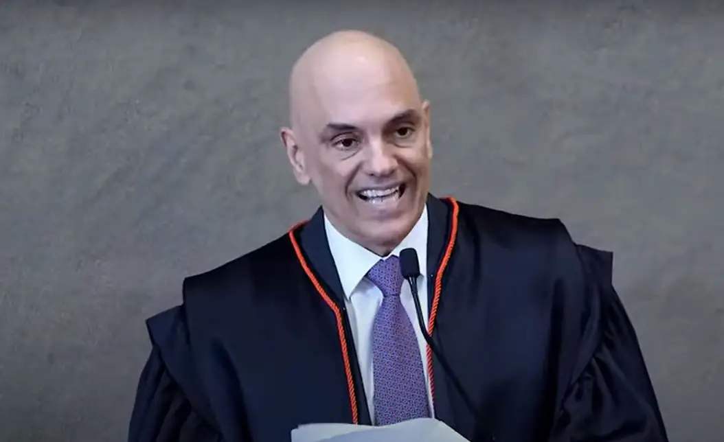 O ministro do STF, Alexandre de Moraes, durante pronunciamento onde ordenou o bloqueio de 18 contas de terroristas ligados aos ataques em Brasilia