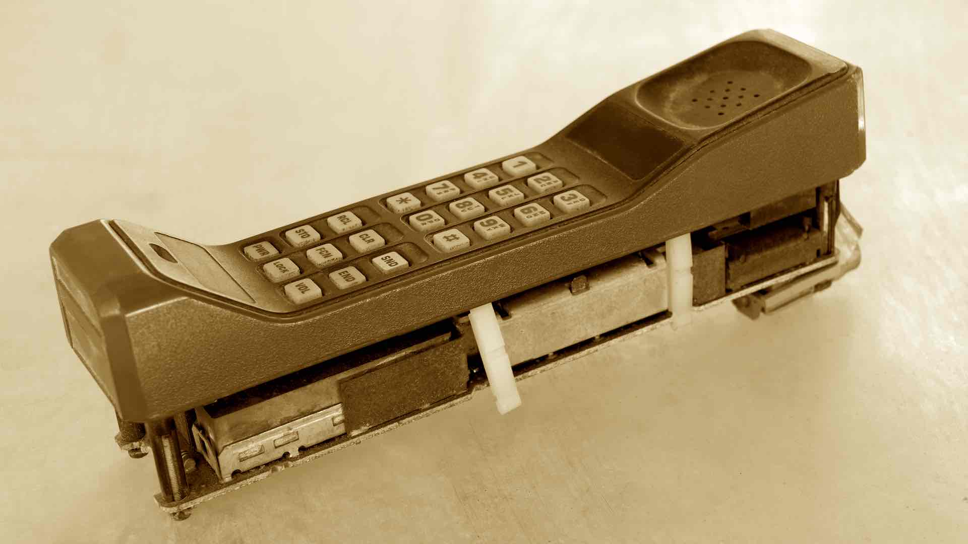 telefone celular antigo - motorola