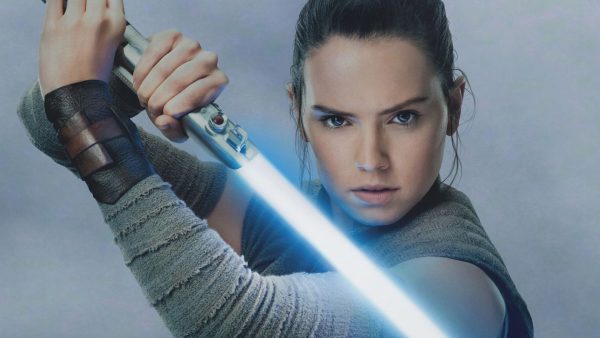 Star Wars vai ganhar três novos filmes e Daisy Ridley retorno como Rey