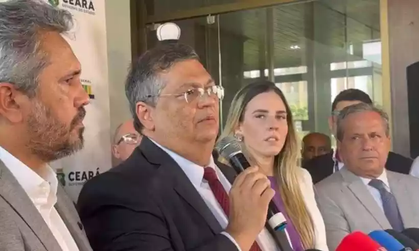 Foto mostra o ministro Flávio Dino, durante coletiva de imprensa sobre o Telegram