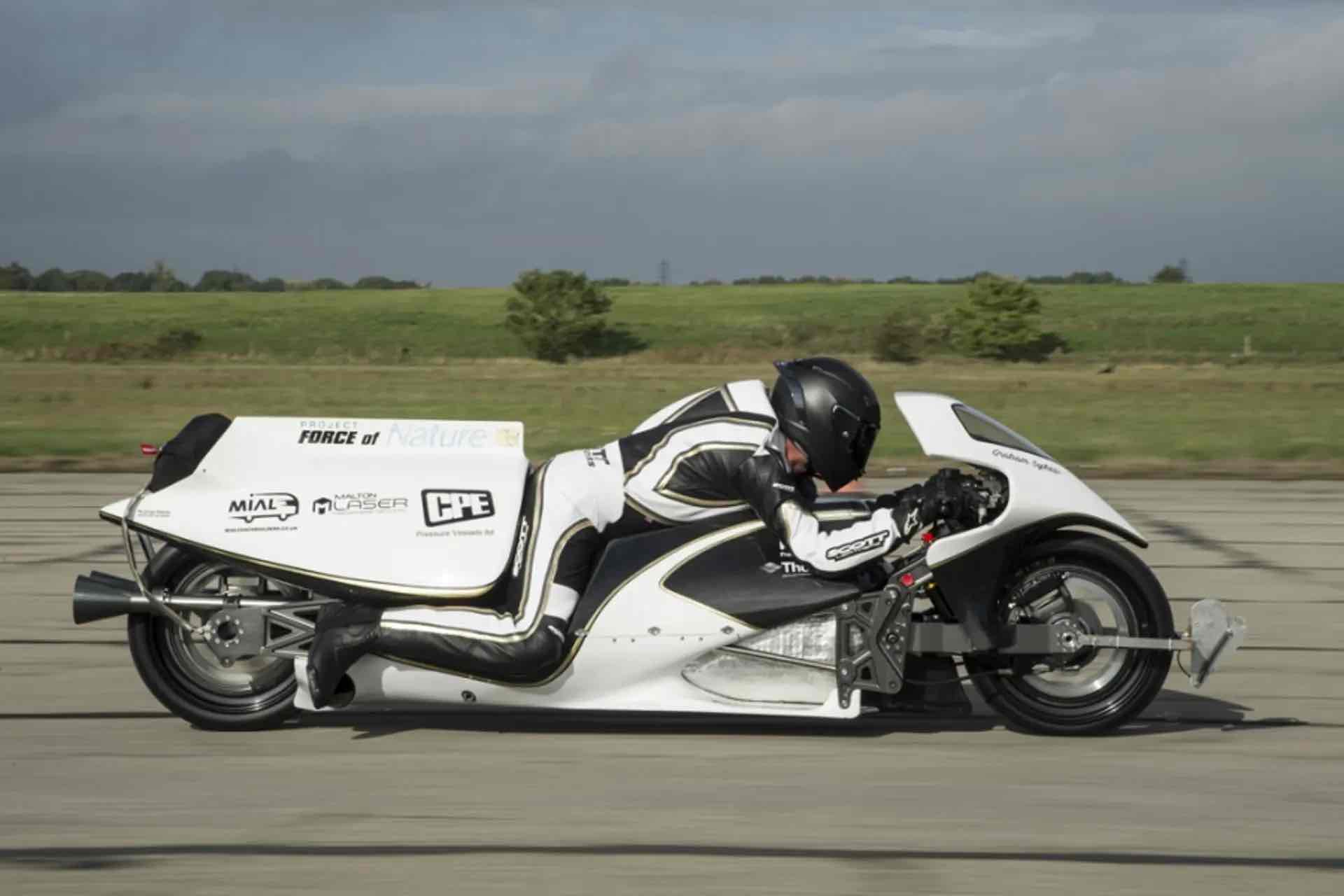 Moto elétrica quebra recorde mundial de arrancada - Lubes em Foco