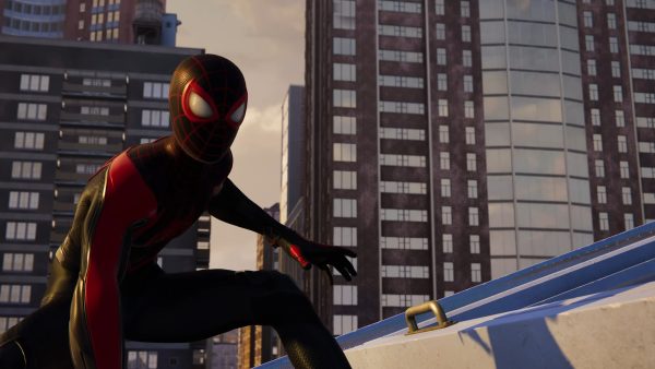 Cena mostra trailer de Marvel's Spider-Man 2