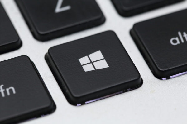 Imagem mostra a tecla do Windows, sistema operacional da Microsoft