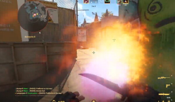 Counter-Strike 2 - faca pegando fogo
