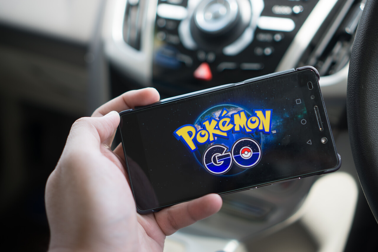 Smartphone rodando Pokémon Go
