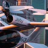 Táxi aéreo sobrevoa Nova York em primeiro vôo teste da Joby Aviation